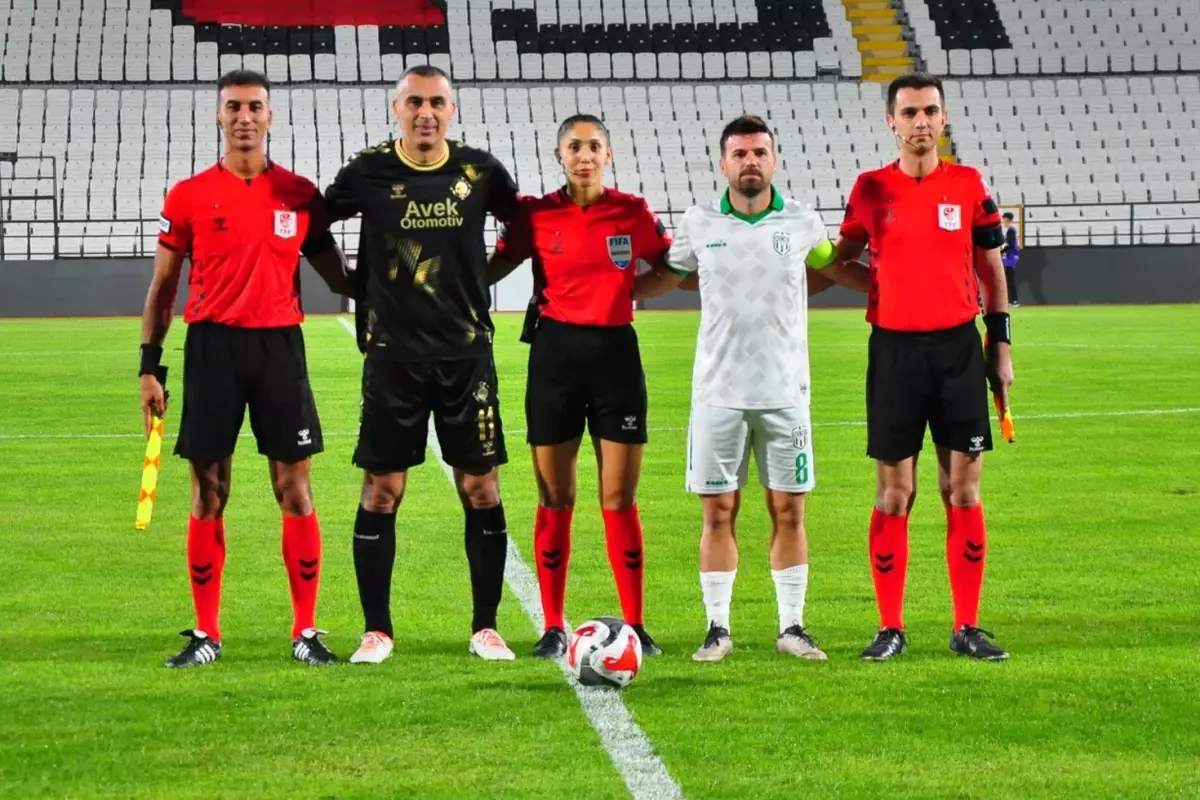 altaydan 22 yil sonra kotu bir ilk RADvK82E