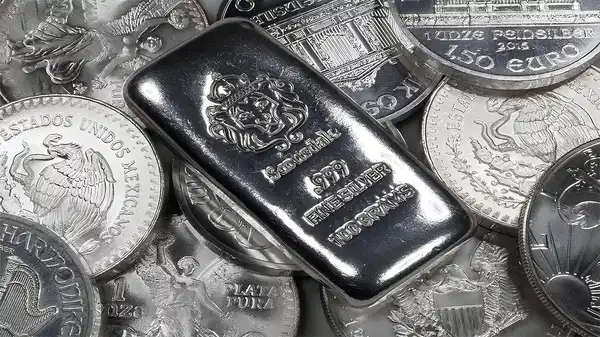 Gümüşte tarihi tırmanış: 45 yıl sonra rekor kapıda!