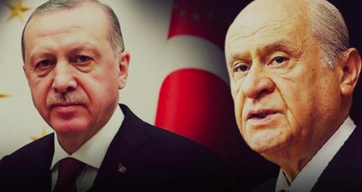 AKP’nin kurucu isminden çarpıcı yorum: “Bahçeli emrivaki yaptı, AKP MHP’yi kaybetmemek için ‘tamam’ dedi”