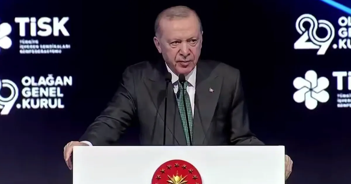 Cumhurbaşkanı Erdoğan: Eknomide büyüme sürüyor… İş dünyasına yeni müjdeler verdi