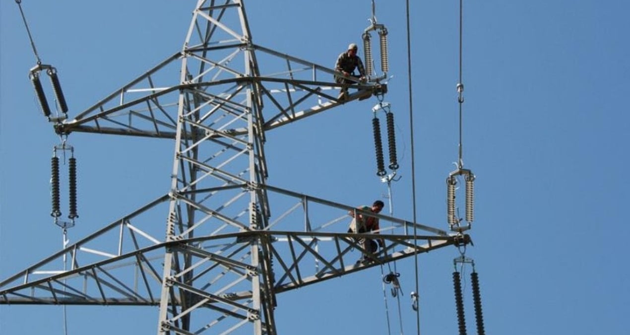 Elektriği bir gün boyunca bedava kullandılar