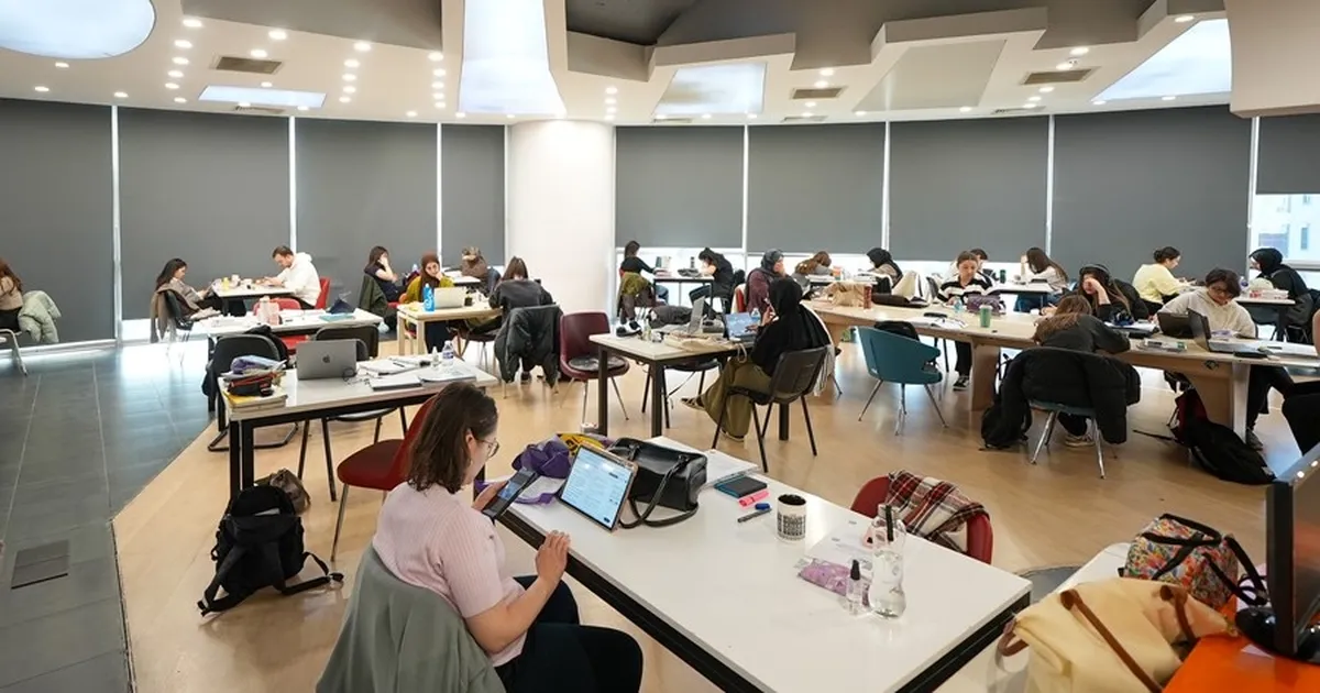İstanbul Maltepe’de öğrencilere çalışma alanı desteği