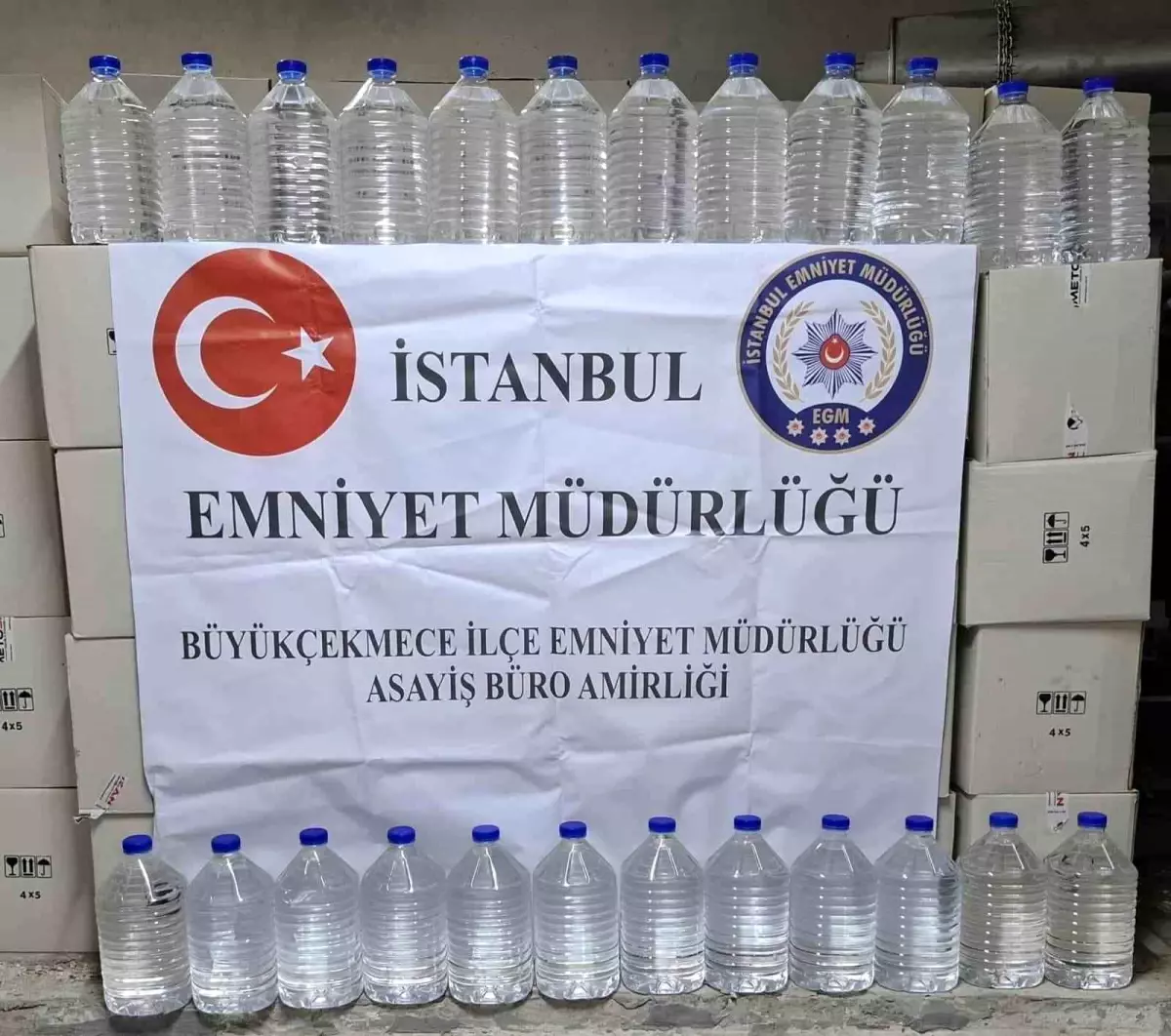 İstanbul’da 2.700 Litre Etil Alkol Ele Geçirildi