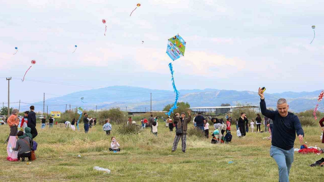 Aydın’da Rengarenk Uçurtma Şenliği Coşkusu