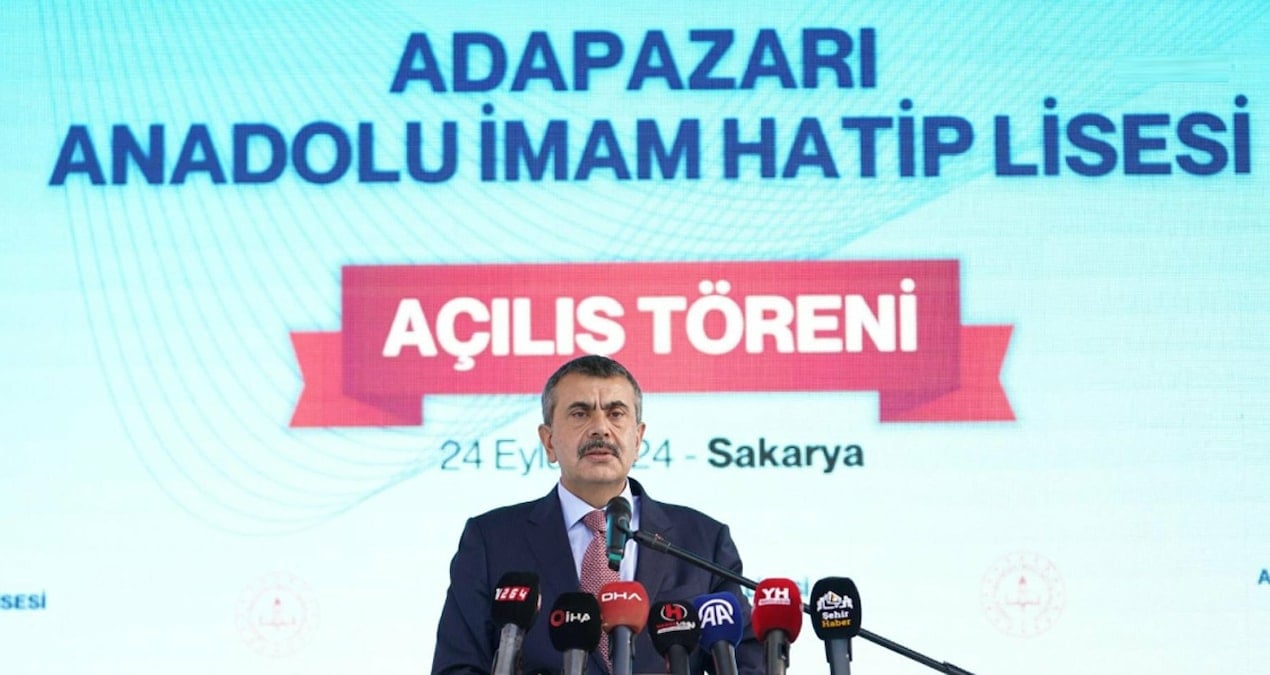 Eğitim Bakanı Tekin: İmam Hatip Okullarının Açılmasına Devam Edeceğiz