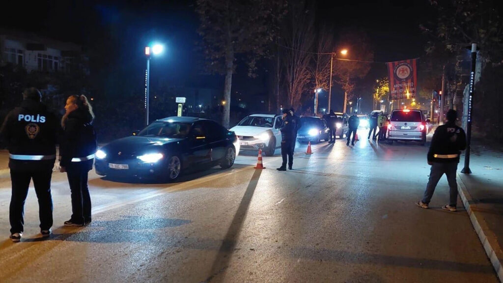 Bayramda Dört Gün Sürecek Yağışlar Uyarısı! Hava Durumu Raporu Açıklandı