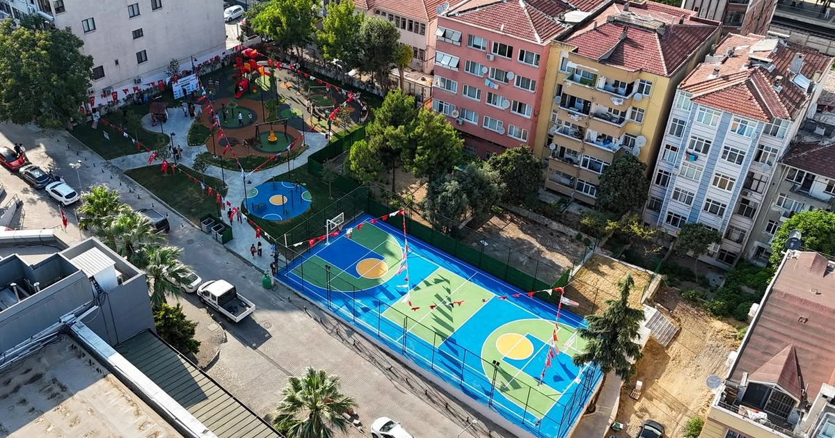 Bakirkoy vefa parki yenilenen yuzuyle hizmete acildi EEd22kvE